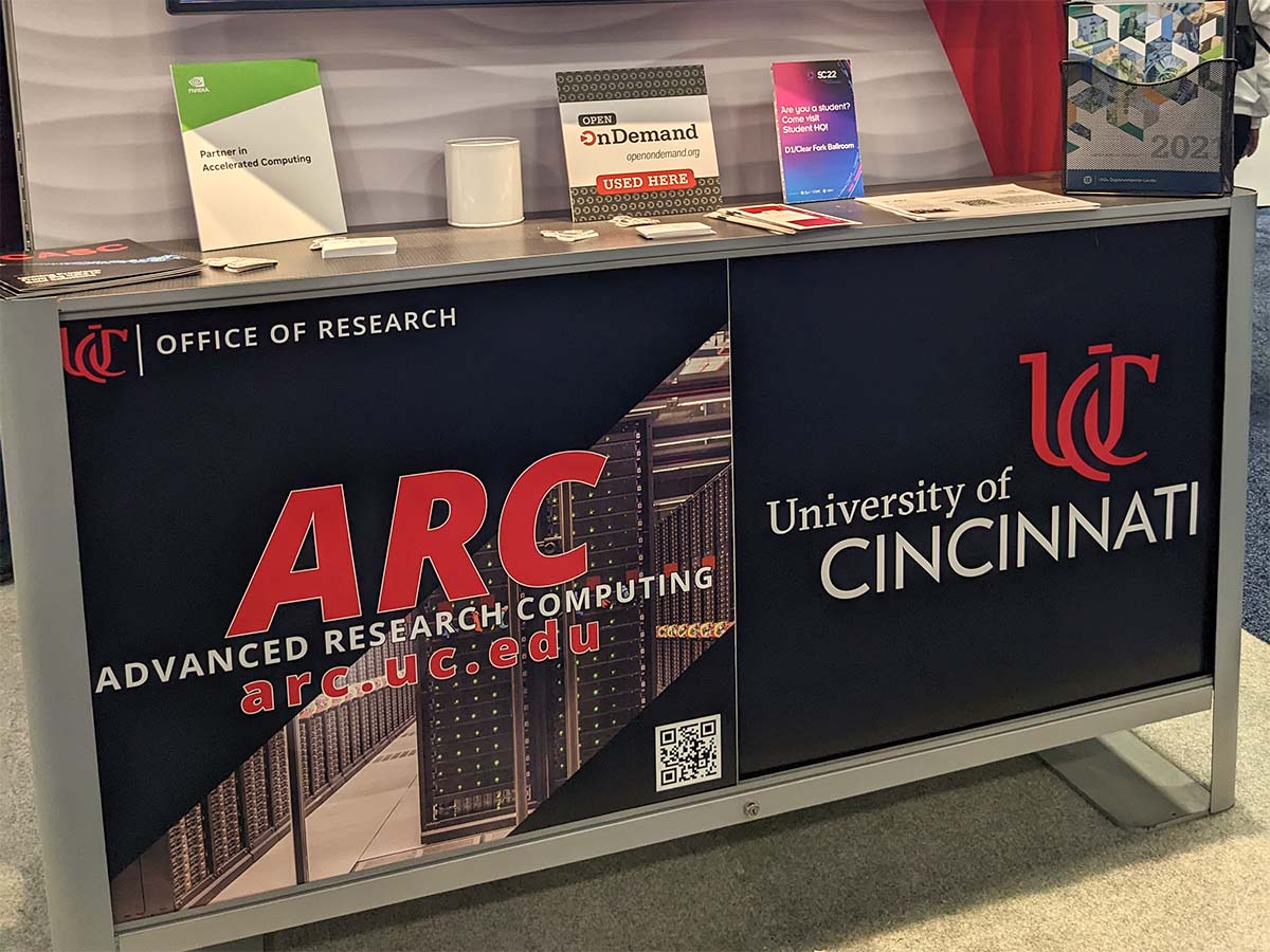 Cincinnati booth at SC22 with Open OnDemand placard