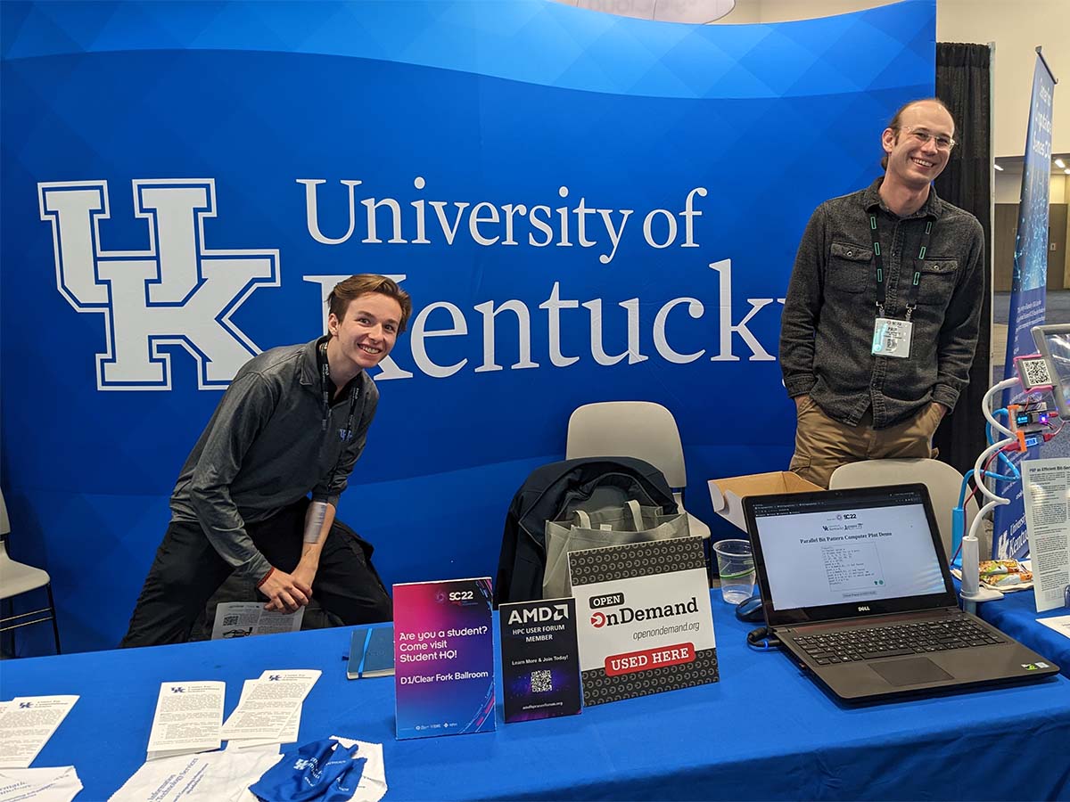 Kentucky booth at SC22 with Open OnDemand placard